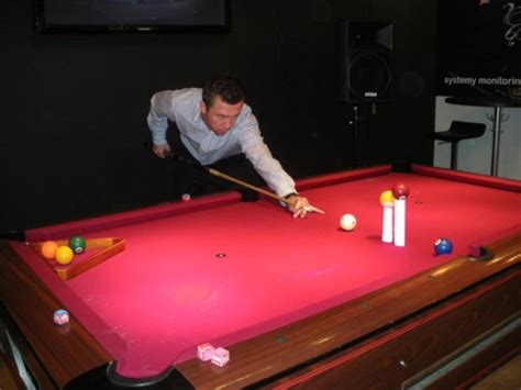 The Language of Magic: Enhancing Your Pool Table Tricks with Storytelling